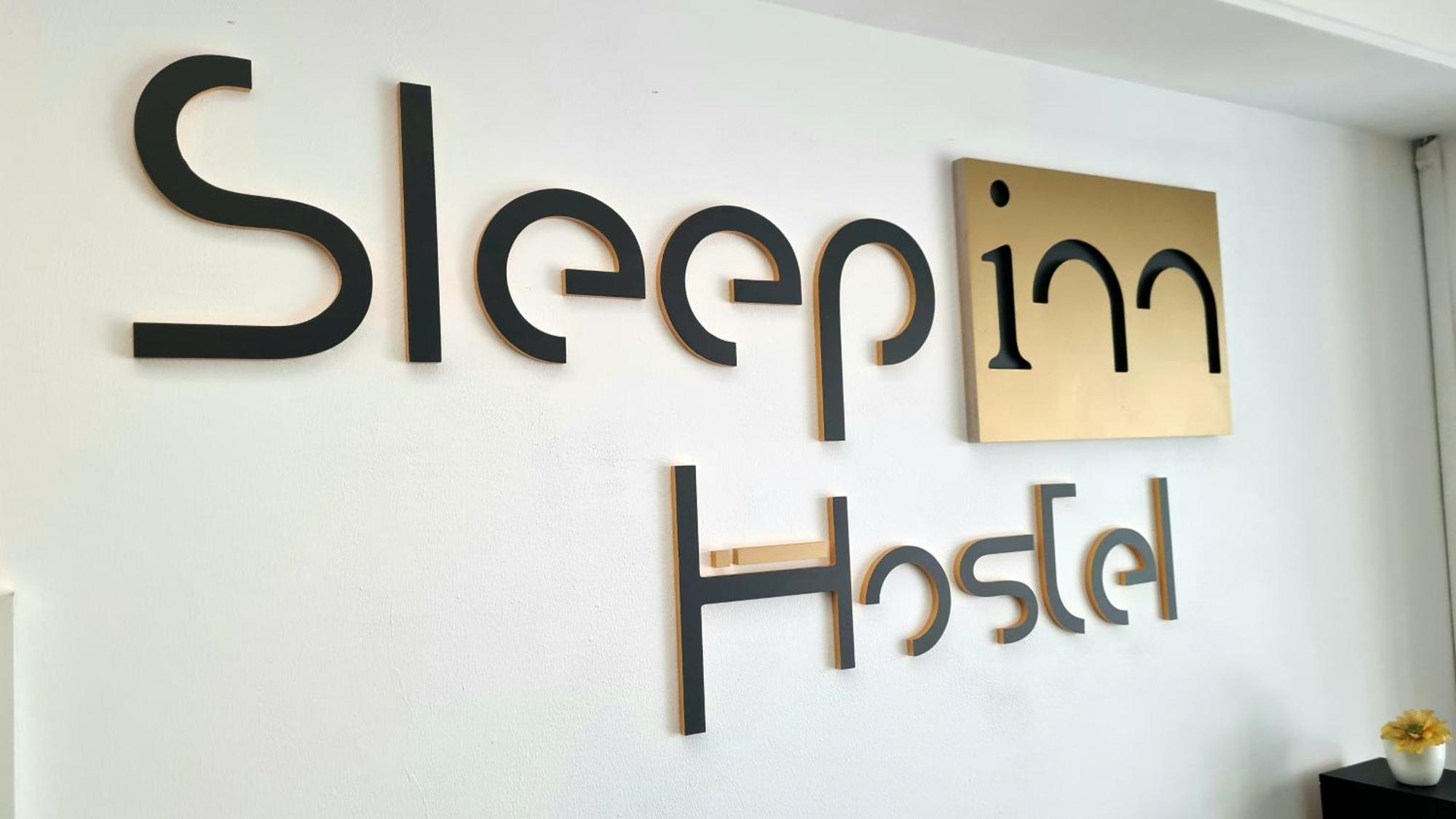 Sleep Inn Hostel Bukares Bagian luar foto